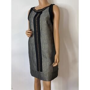 bcbg maxazria dress Size 12 damask fabric with pockets sleeves